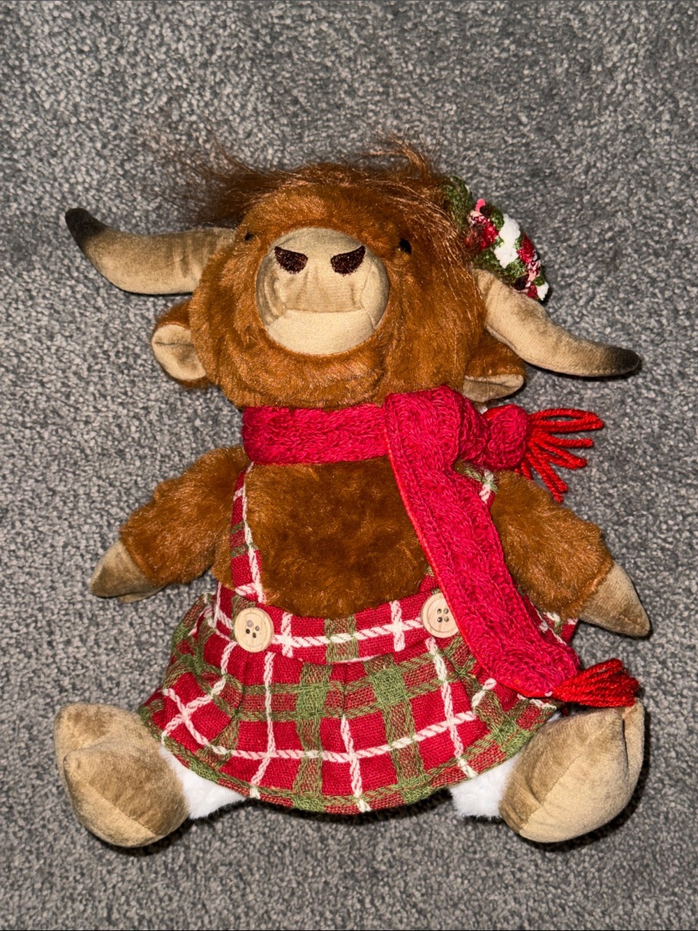 Hanna's Handiworks Highland Cow Stuffy Sitter w/Red Knitted Scarf & Tartan Skirt